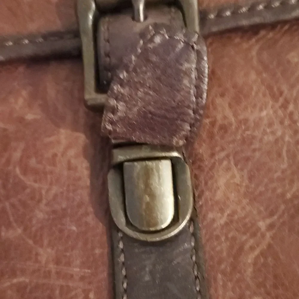 Vintage Fossil Leather Crossbody Messenger Laptop Bag